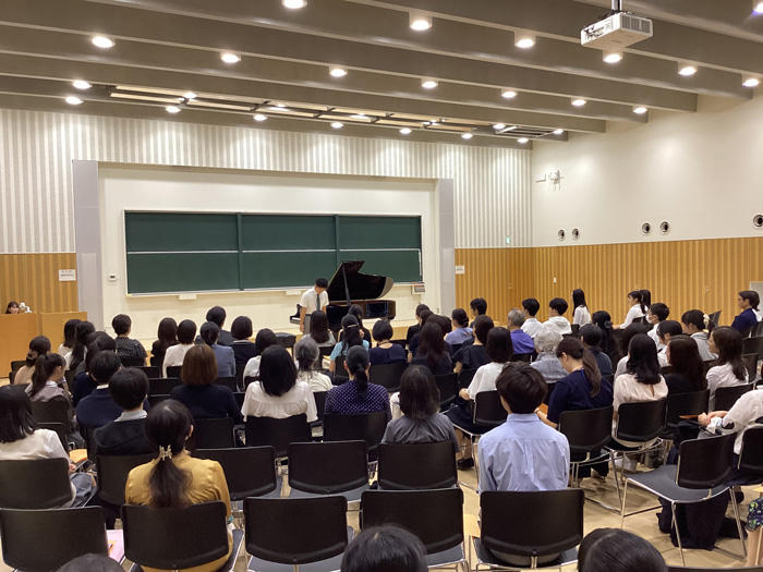 トリをつとめた6年生