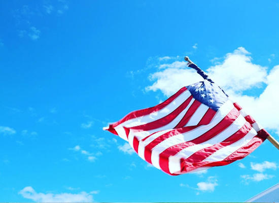 カマラ・ハリスが現す多様なアメリカ像──黒人、女性、移民